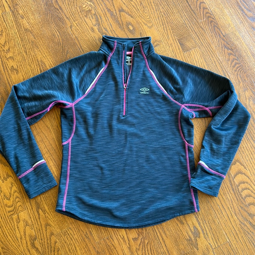 Medium weight 3/4 zip pullover